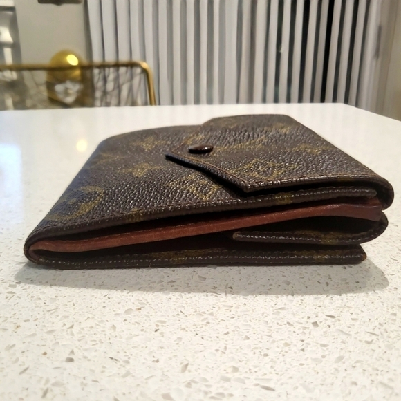 Louis Vuitton | Elise Wallet - Picture 5 of 9